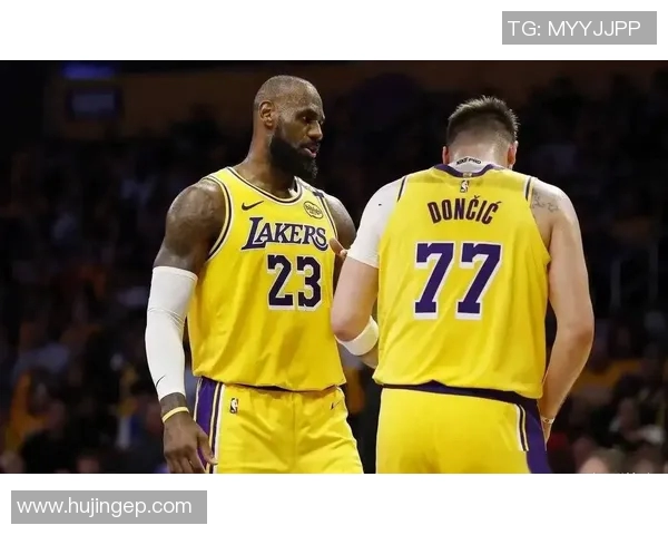 湖人逆转夜！詹姆斯下放发展联盟？里夫斯复出联手东契奇三双导演惊天逆转